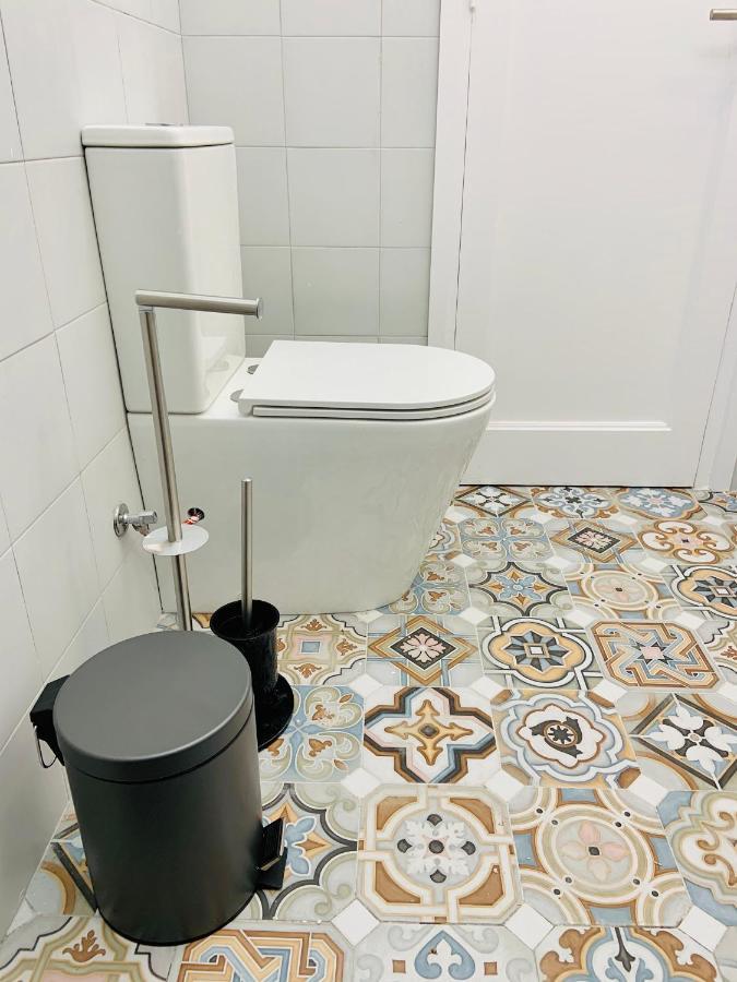 יורט דה מאר Seafront New Apartment Boutique מראה חיצוני תמונה